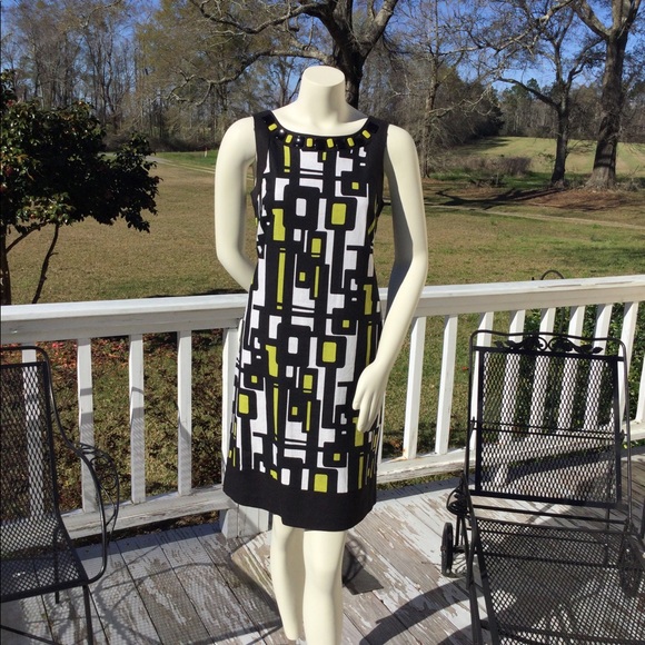 New Directions dress - Picture 2 of 6